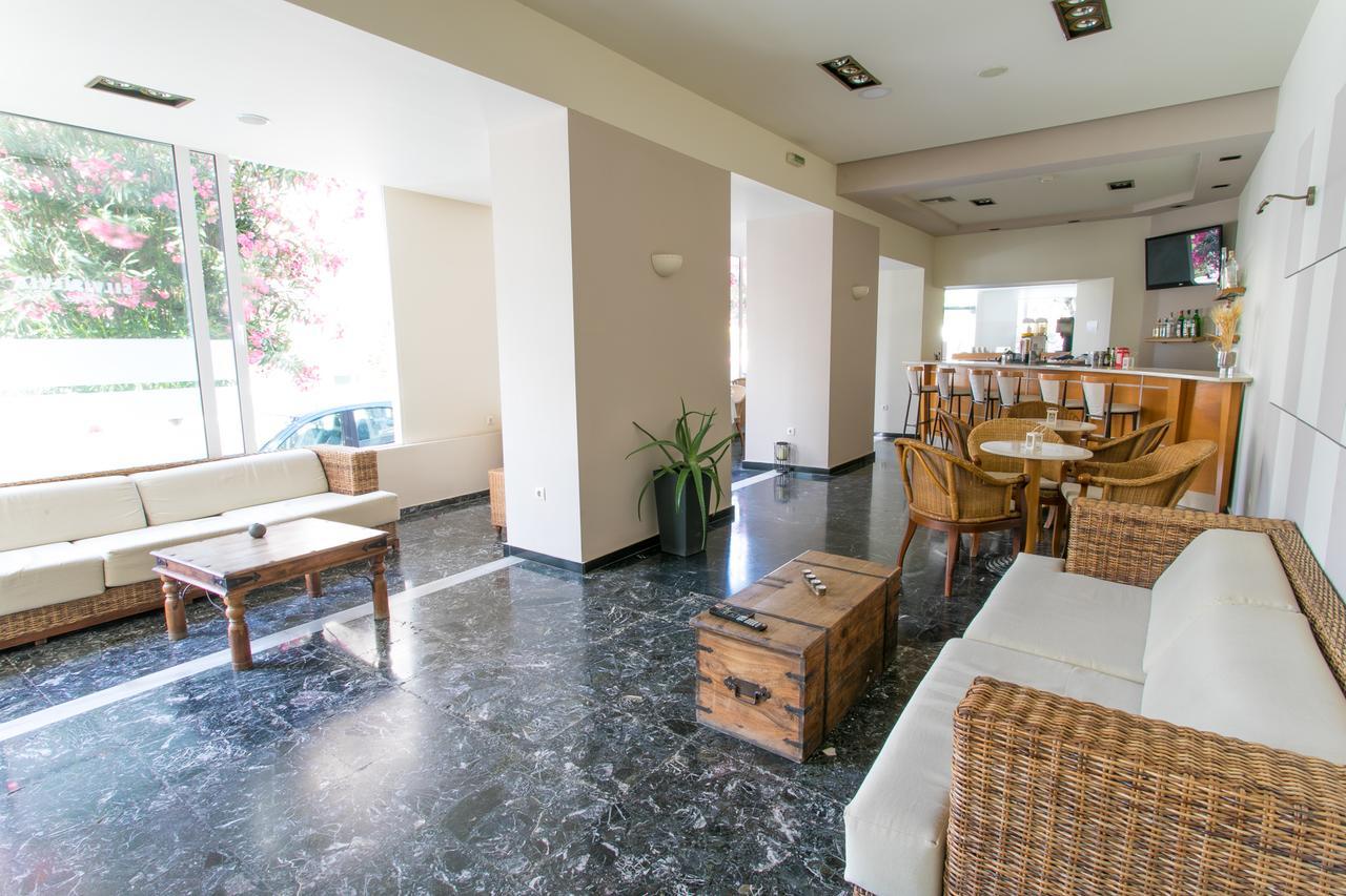 Rhodes Hotel 2*